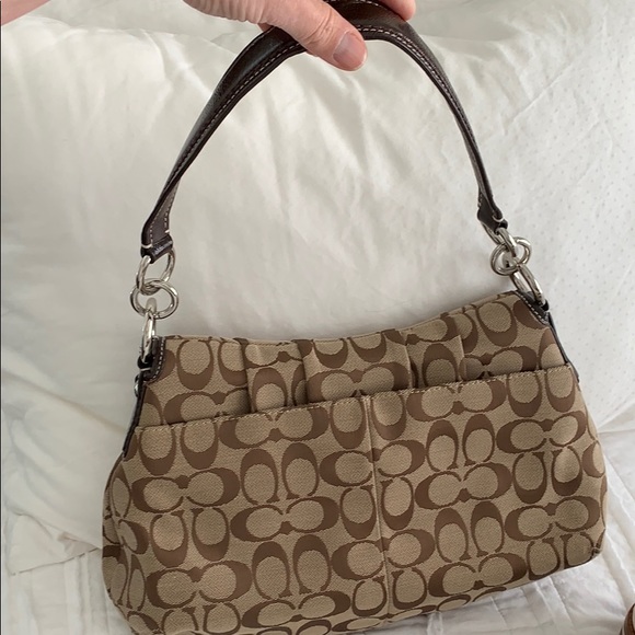 Coach bag in excellent condition - Picture 4 of 8